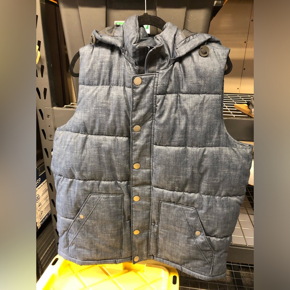 Old Navy Denim Blue Puffer Vest, XL Tall, NWOT